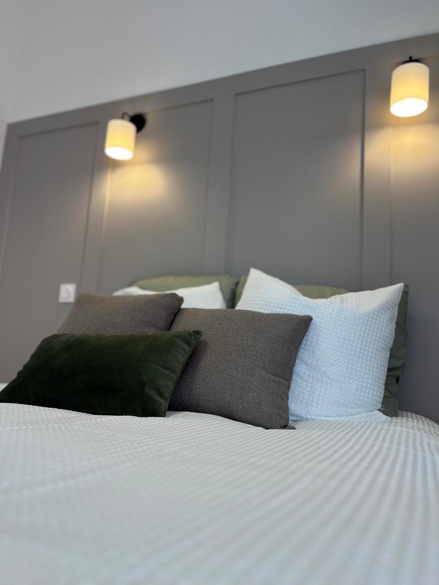 Duplex Raffine, Elegant & Climatise - La Mezz Daire Nîmes Dış mekan fotoğraf